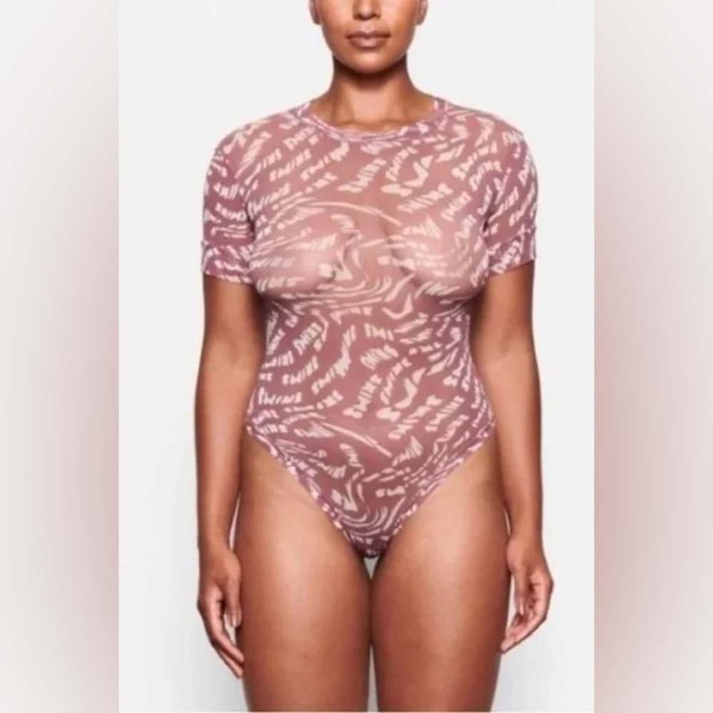 SKIMS Kim Kardashian‎ Mesh Lilac Swirl T-Shirt Bodysuit Size 2X